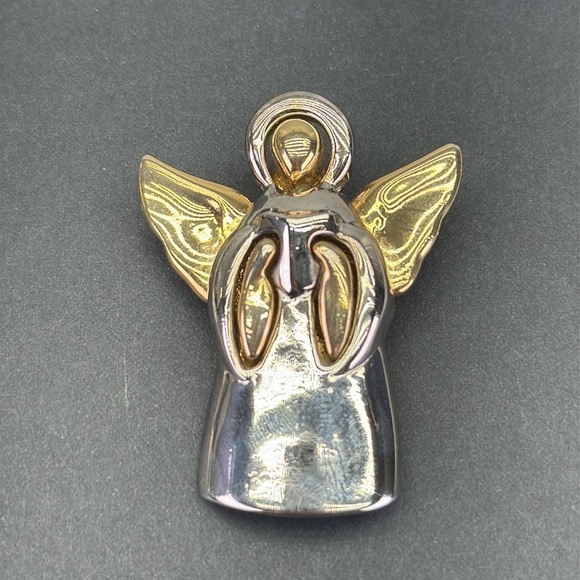 Vintage Liz Claiborne Angel Pin - Picture 4 of 5